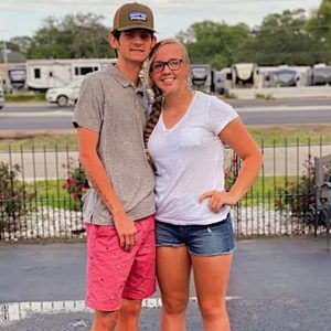 Meet your Posher, Dawson